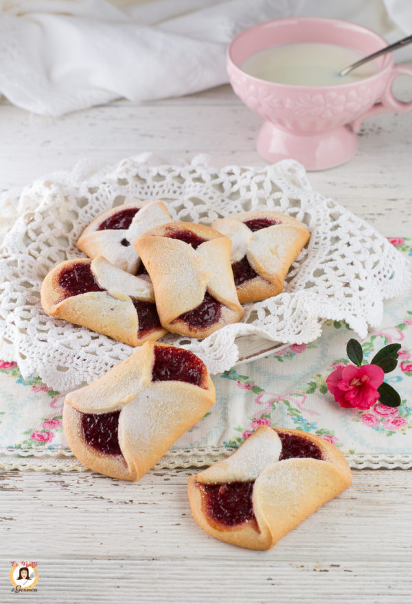 fiocchetti di frolla e marmellata bimby biscotti